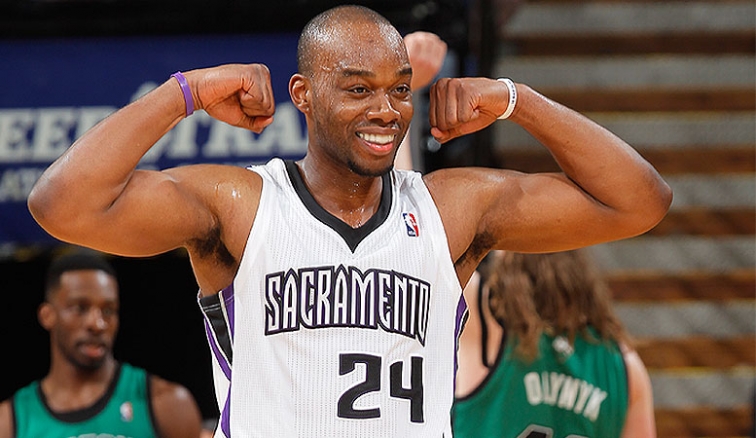 Carl Landry ne sera pas avec les Kings pour le début de saison
