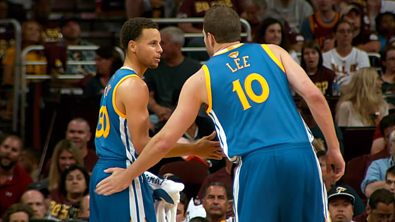 Les Golden State Warriors favoris des bookmakers