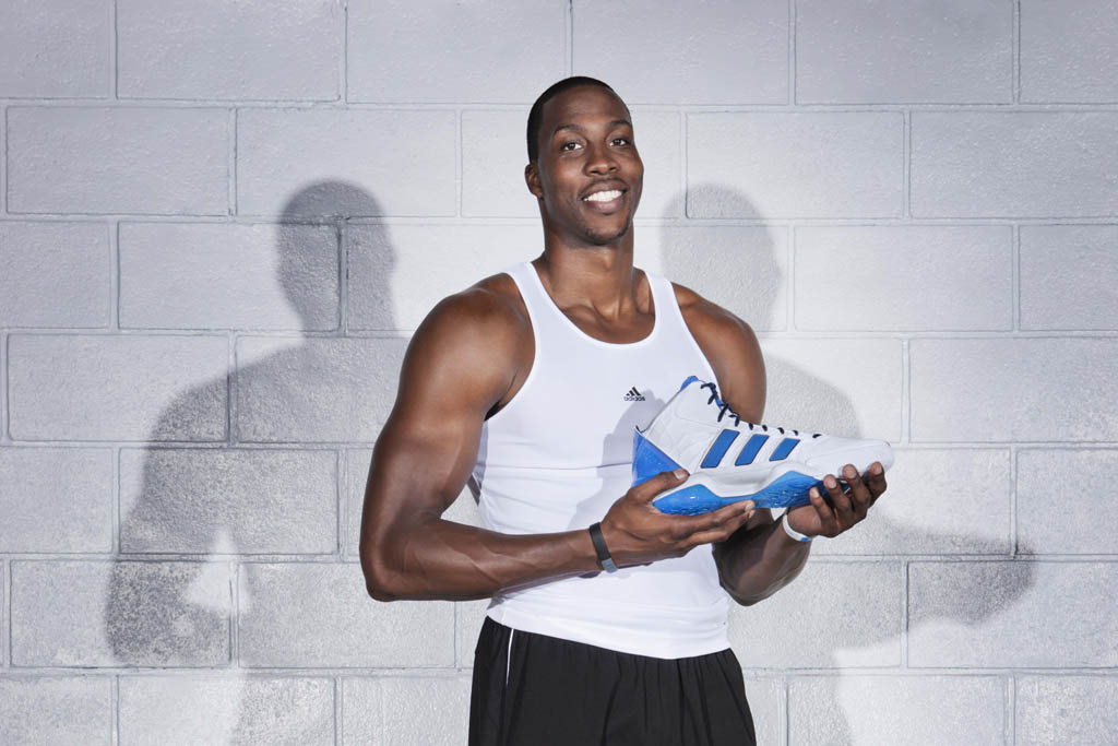 Dwight Howard pourrait lâcher adidas pour Peak