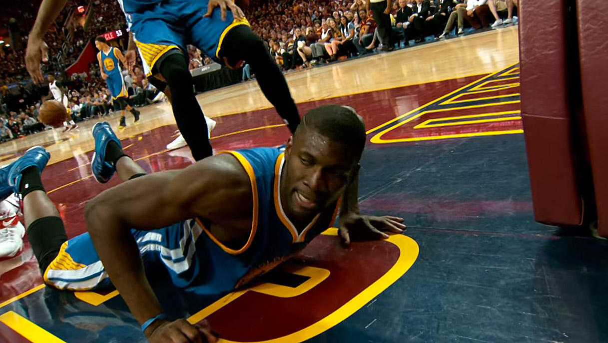 Mark Jackson a tenté de monter les Warriors contre Festus Ezeli