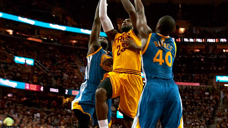 LeBron James réalise trois premiers matches historiques