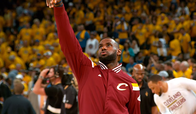 LeBron James : « Je dois être meilleur »