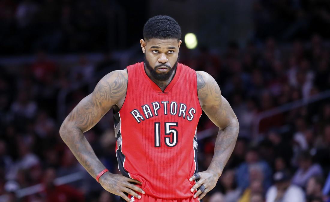 Amir Johnson a galéré pour trouver un numéro à Boston