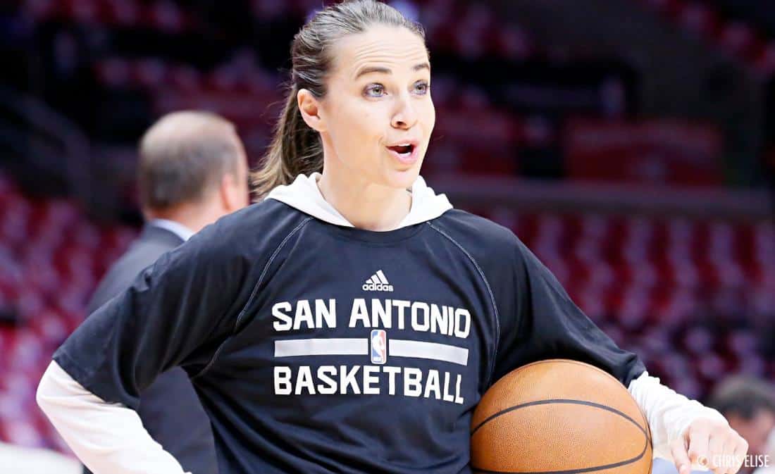 Faute de trouver un poste en NBA, Becky Hammon part en WNBA