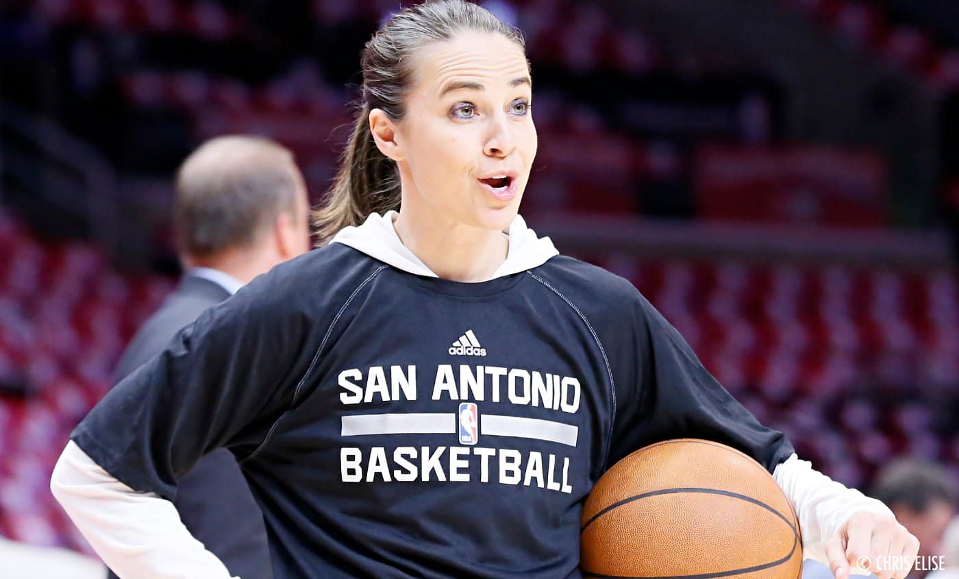Faute de trouver un poste en NBA, Becky Hammon part en WNBA