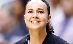 Becky Hammon, une grande première historique pour une femme en NBA !
