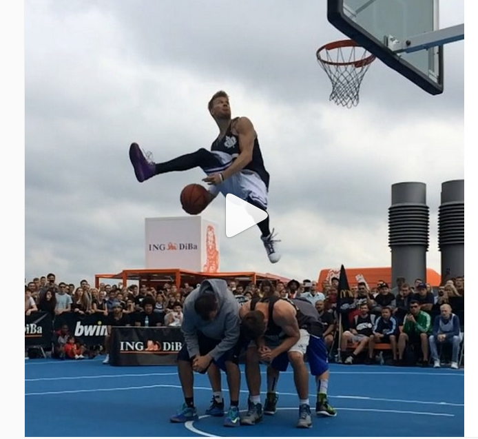Dunks : Le choc spectaculaire Lipek VS Kilganon en Allemagne