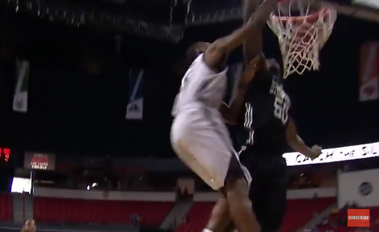 Le poster de la nuit pour Jonathan Simmons des Spurs