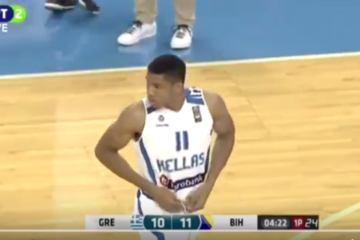 13 points en 14 minutes, le « Greek Freak » est chaud