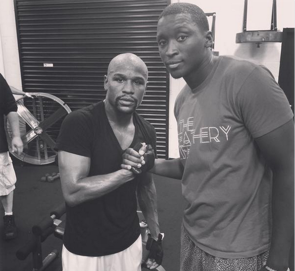 Floyd Mayweather, le nouveau mentor de Victor Oladipo