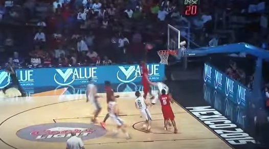 Encore un dunk bien lourd d’Andrew Wiggins au Tournoi des Amériques