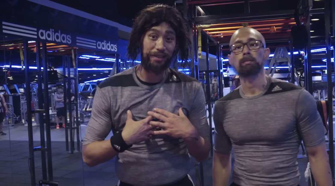 Canular : Jeremy Lin se déguise en coach sportif en Chine