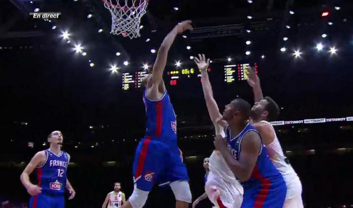 Monstre : le contre gigantesque de Rudy Gobert sur Pau Gasol !!!