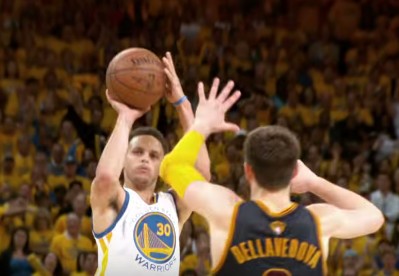 Mix : Les 50 plus beaux shoots à 3-points de la saison 2014-2015