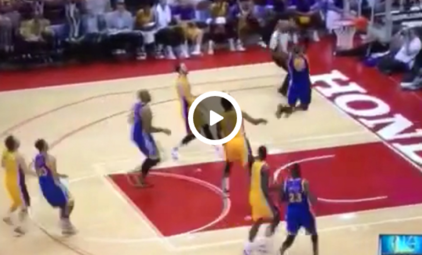 L’oublié du Top 10 : la passe laser de Stephen Curry pour Iguodala