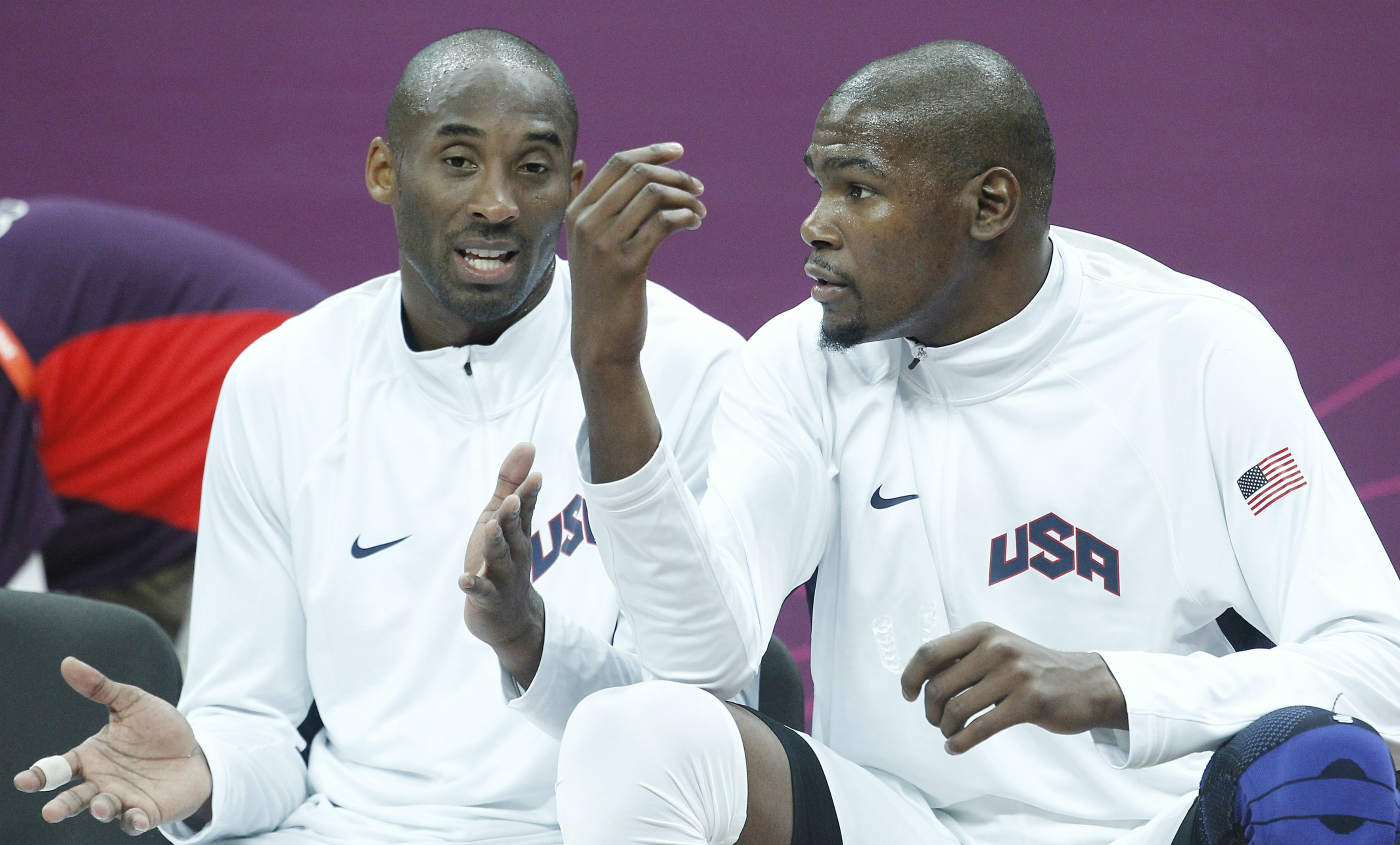 Noël avant l’heure : Kevin Durant et Kobe s’échangent leurs baskets
