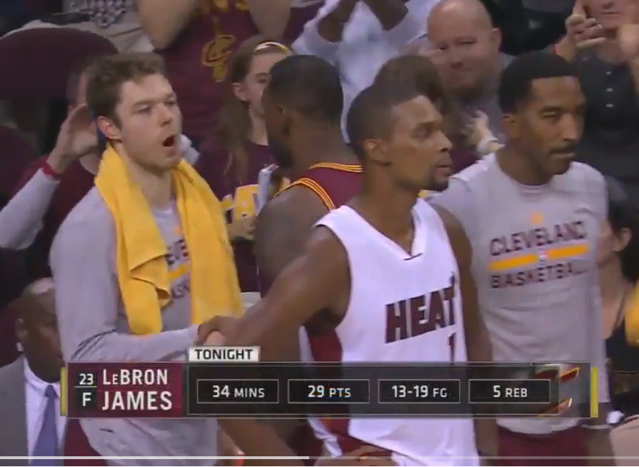 LeBron James ne checke toujours pas Matthew Dellavedova