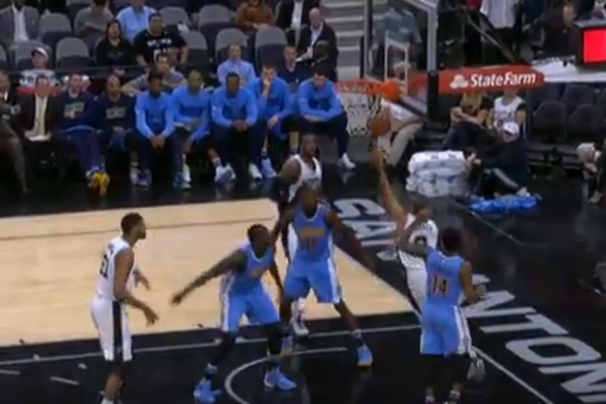 Top 10 : TP l’illusionniste, Gobert écrasé par DeRozan