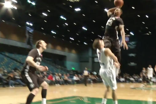 Le fils de John Stockton se prend un énorme poster en D-League
