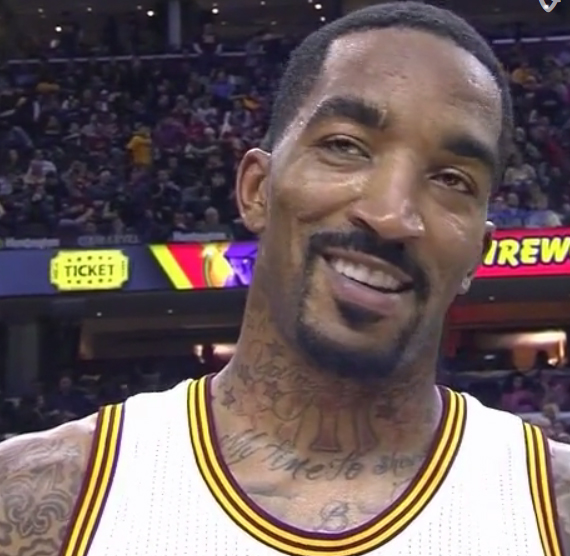 J.R. Smith a enfin pu tenir sa fille dans ses bras