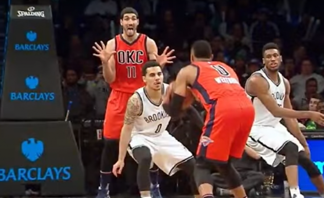 Enes Kanter calme un journaliste sportif sur Twitter