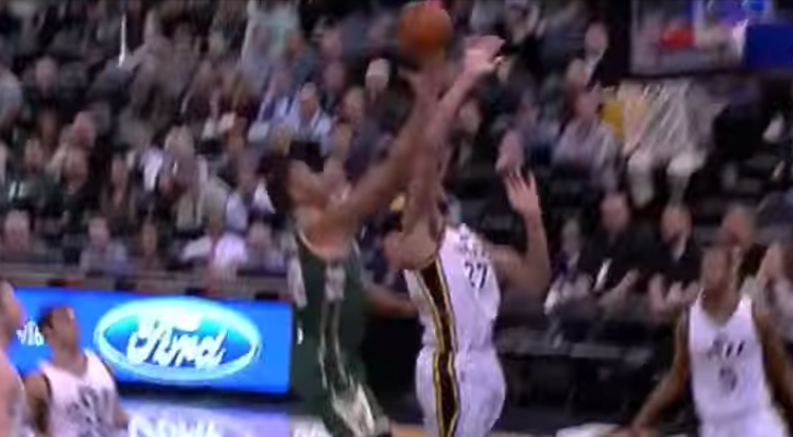 Boucherie : l’énorme contre de Rudy Gobert sur Jabari Parker !