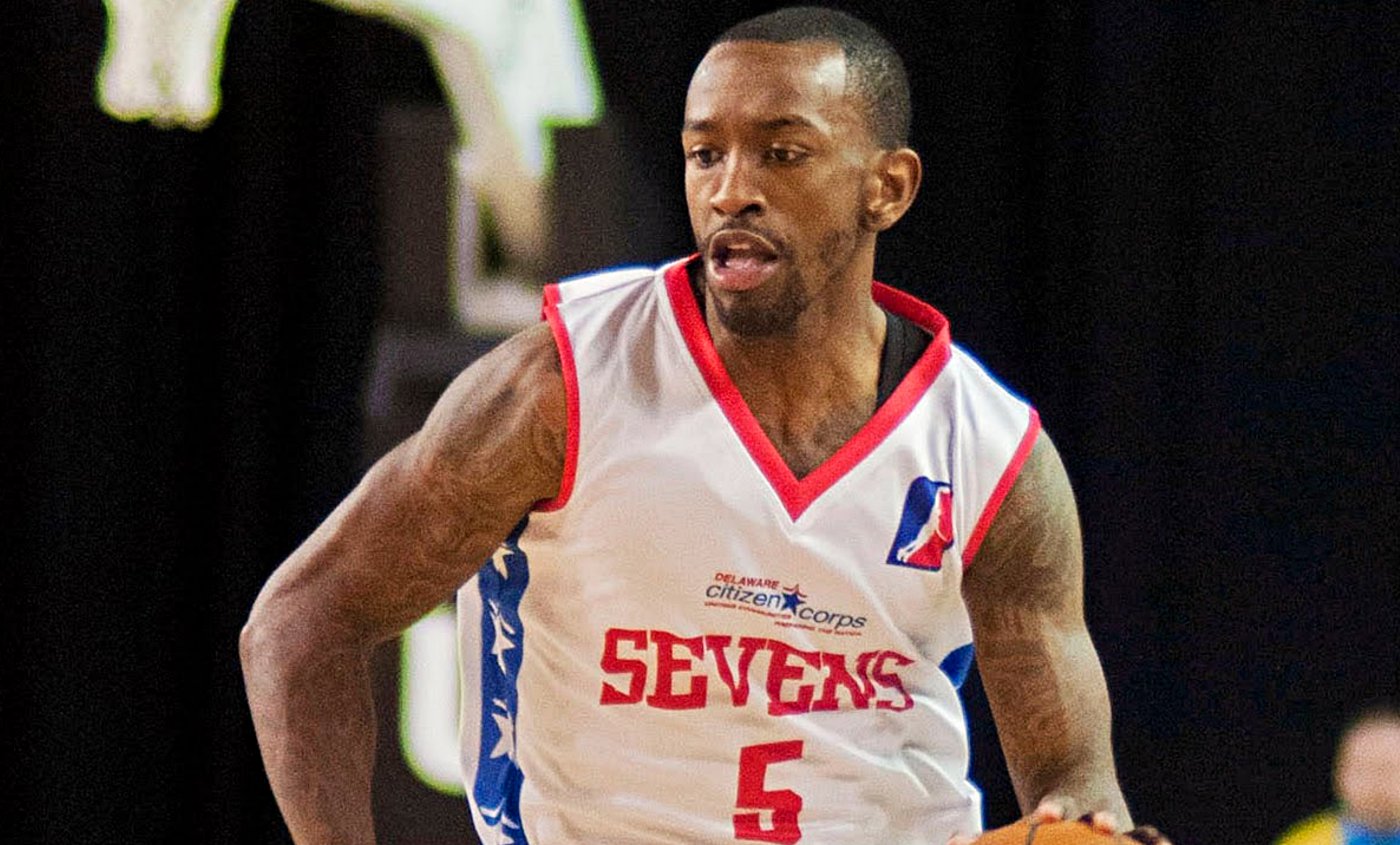 Russ Smith monstrueux en D-League (30 points,18 passes)