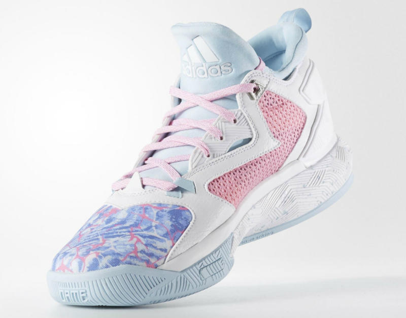 Des images de la D Lillard 2 Easter !