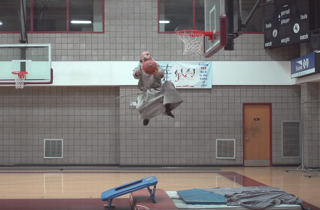 Ces moines qui dunkent sur fond de hip-hop !