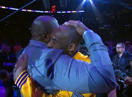 Frissons : L’immense hommage des Lakers à Kobe Bryant