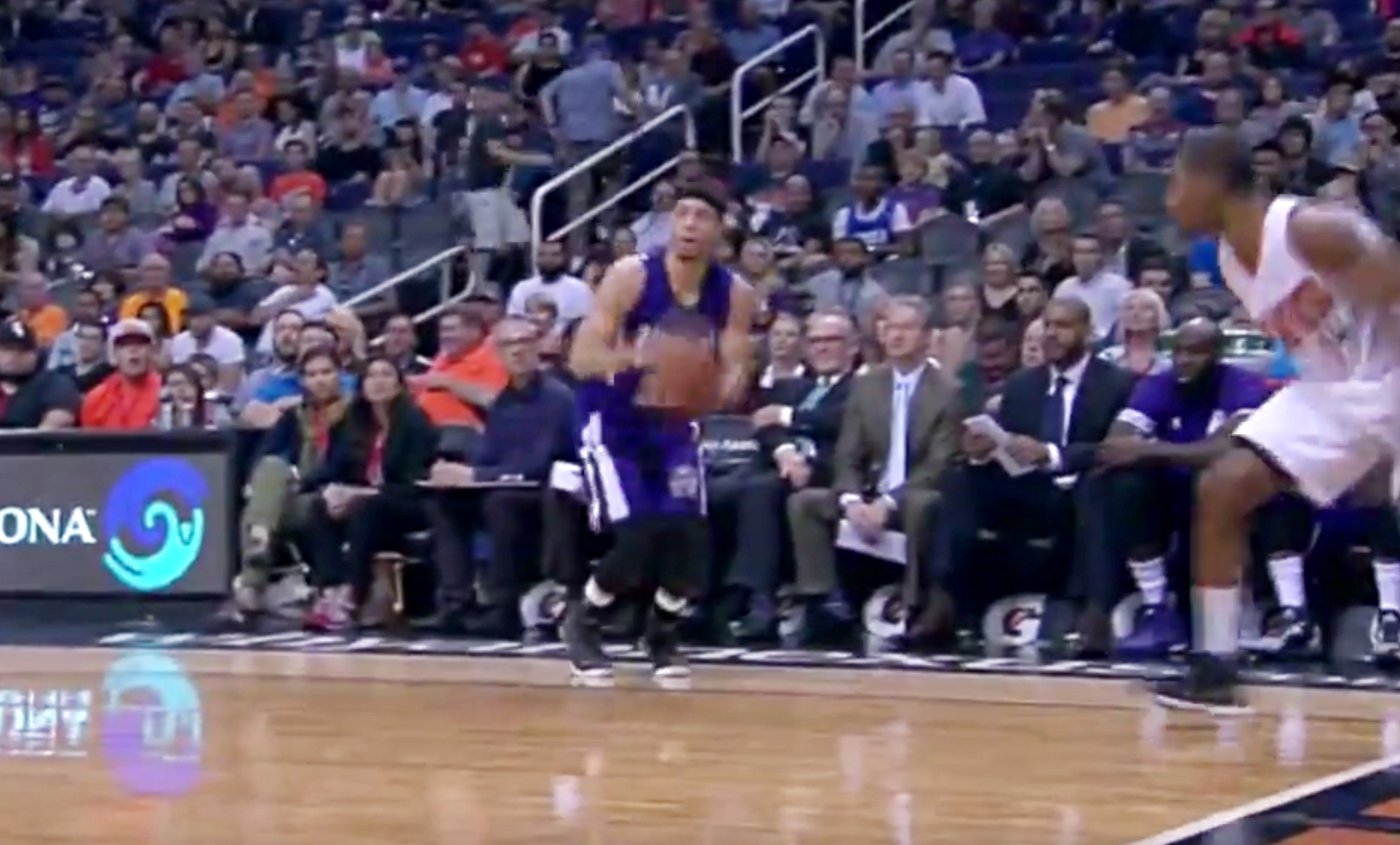 Dingue : Seth Curry fait danser les Suns comme Stephen Curry