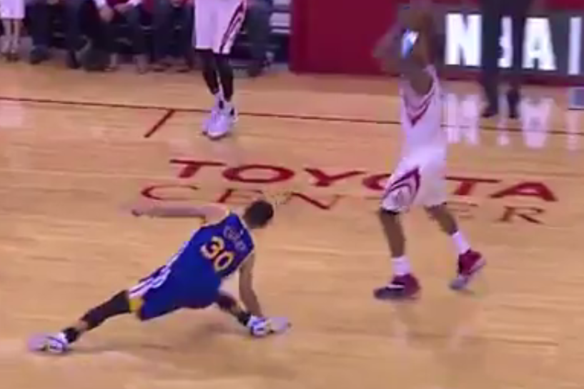 Frayeur : Stephen Curry se blesse au genou…