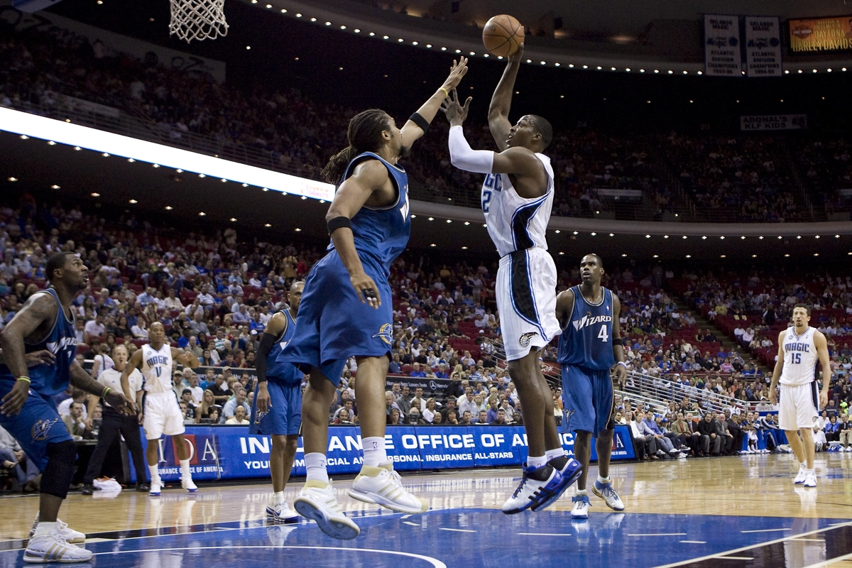 Etan Thomas se plaint d’une histoire de racisme