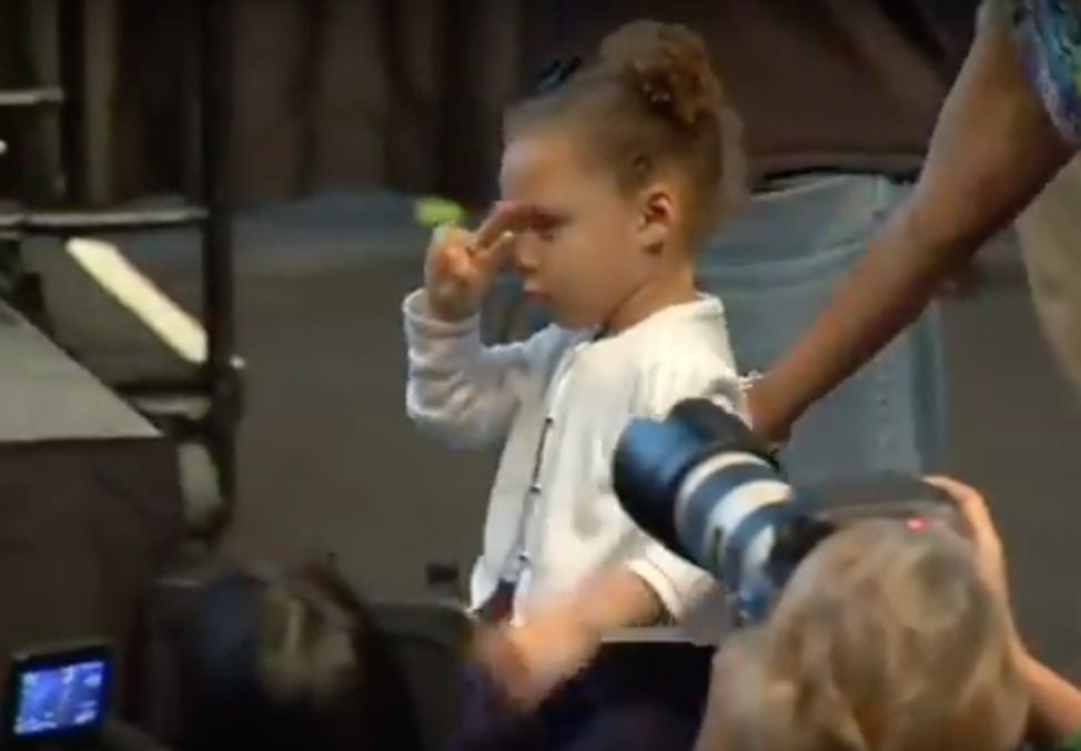 Papa MVP, Riley Curry fait encore le show !