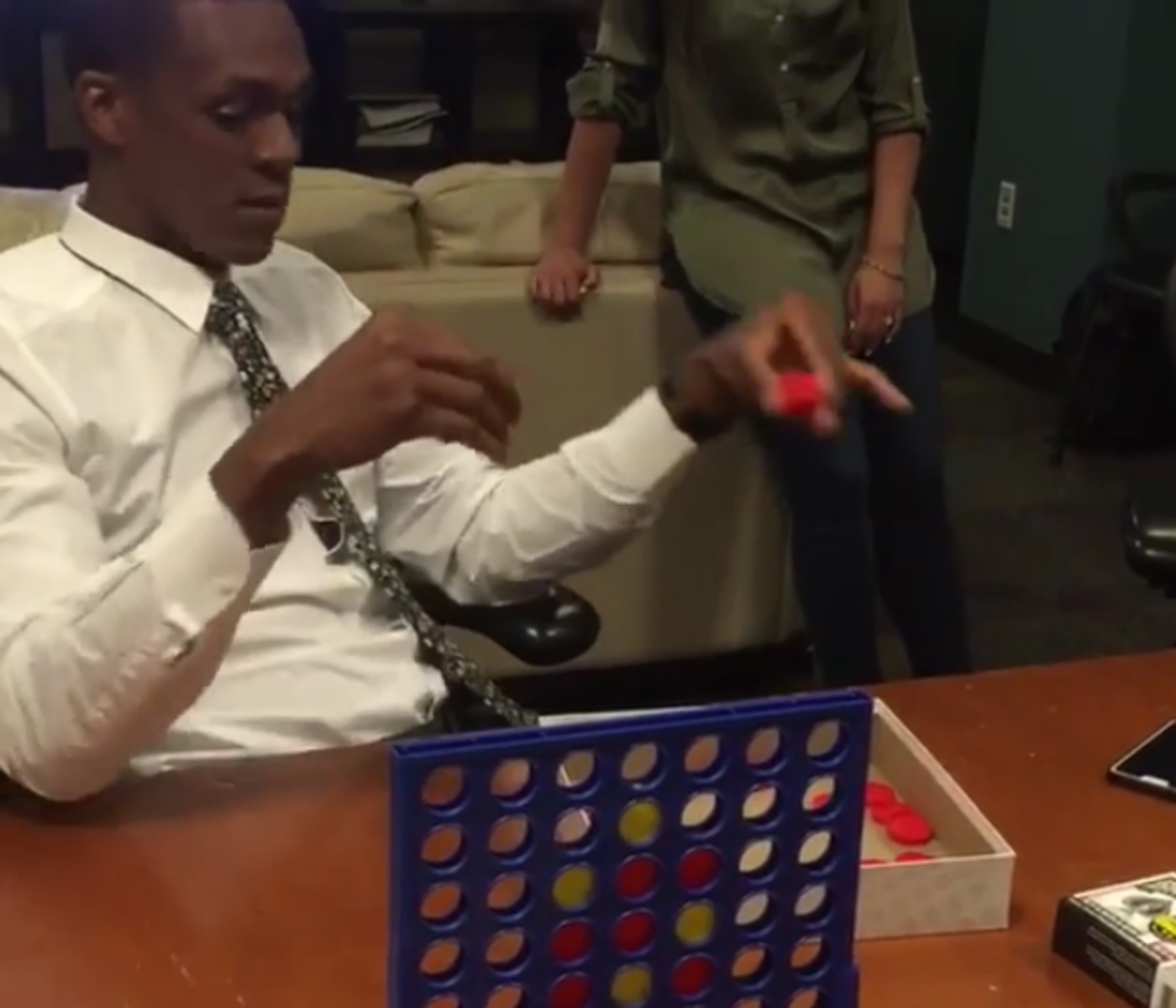 Rajon Rondo détruit Isiah Thomas au Puissance 4