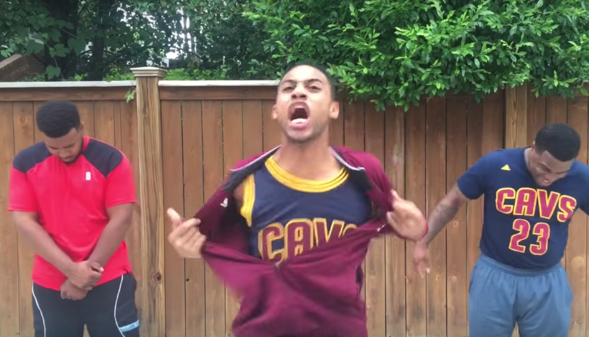 LeBron James, nouvelle victime de Brandon Armstrong