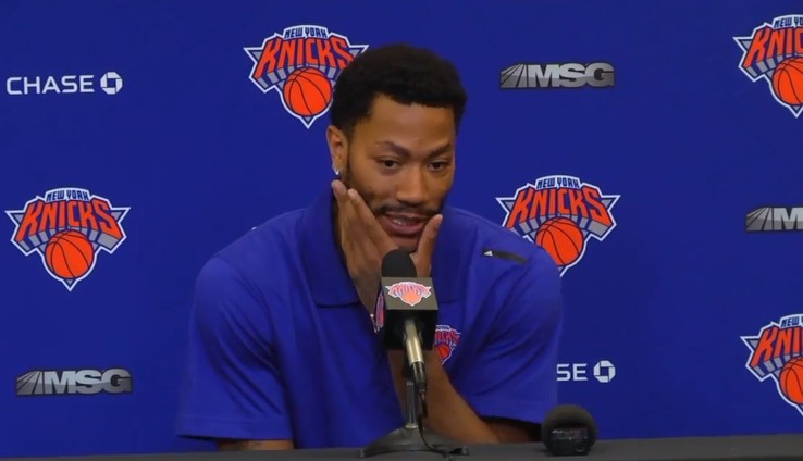 Emmêlé en plein procès, Derrick Rose retarde les Knicks