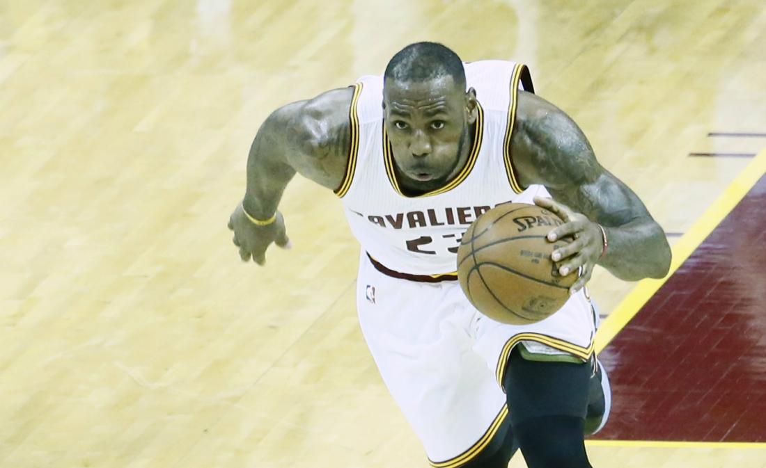 LeBron James adresse un message à ses détracteurs