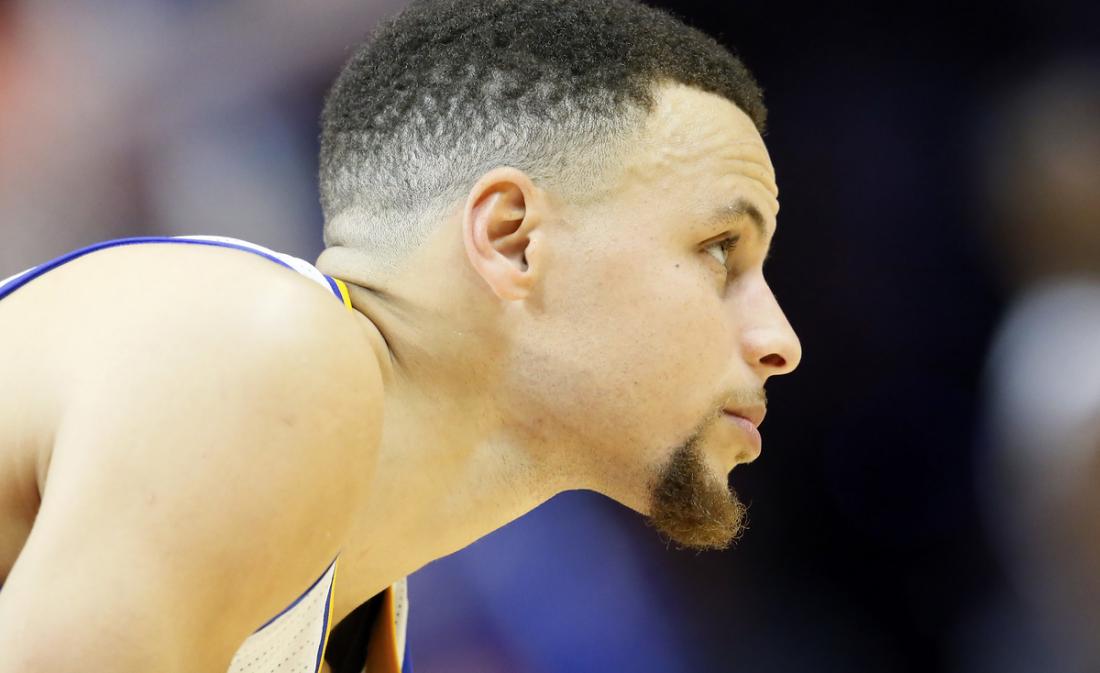 Que risque Stephen Curry après son craquage ?