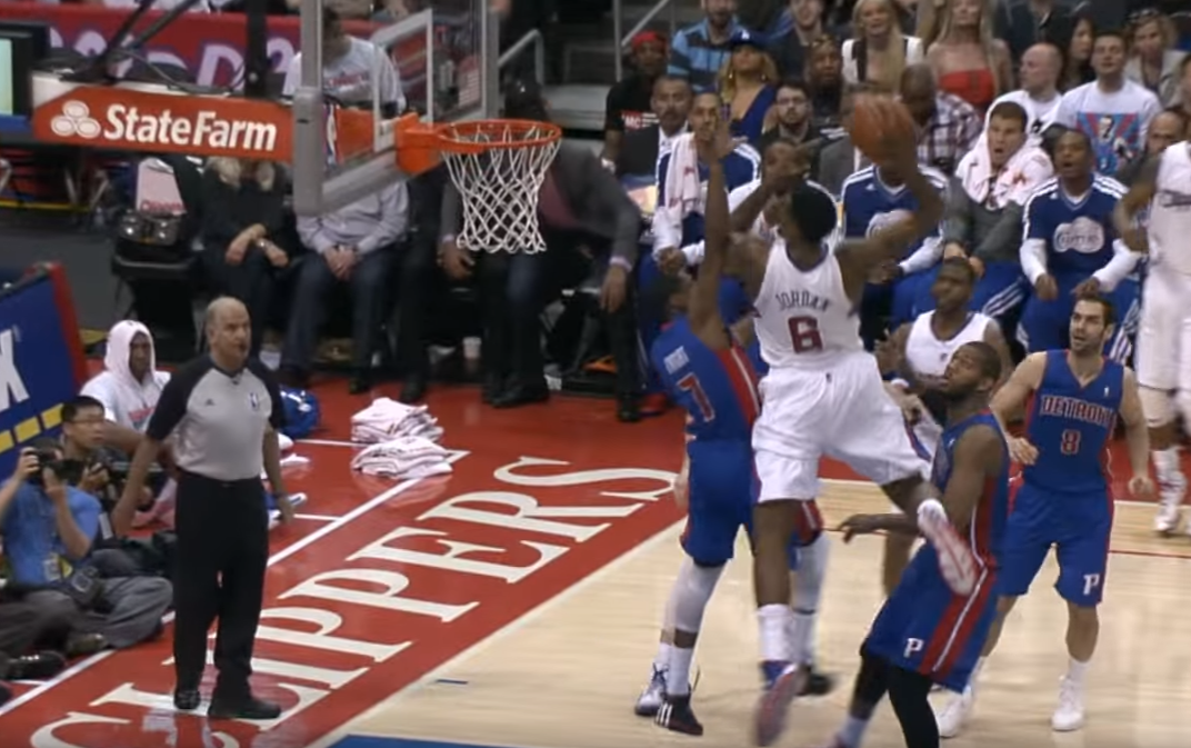 Le jour où DeAndre Jordan a détruit Brandon Knight
