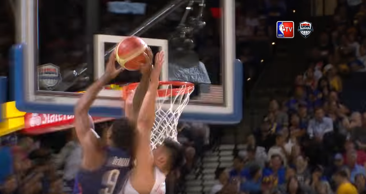 DeMar DeRozan à deux doigts du dunk de l’année…