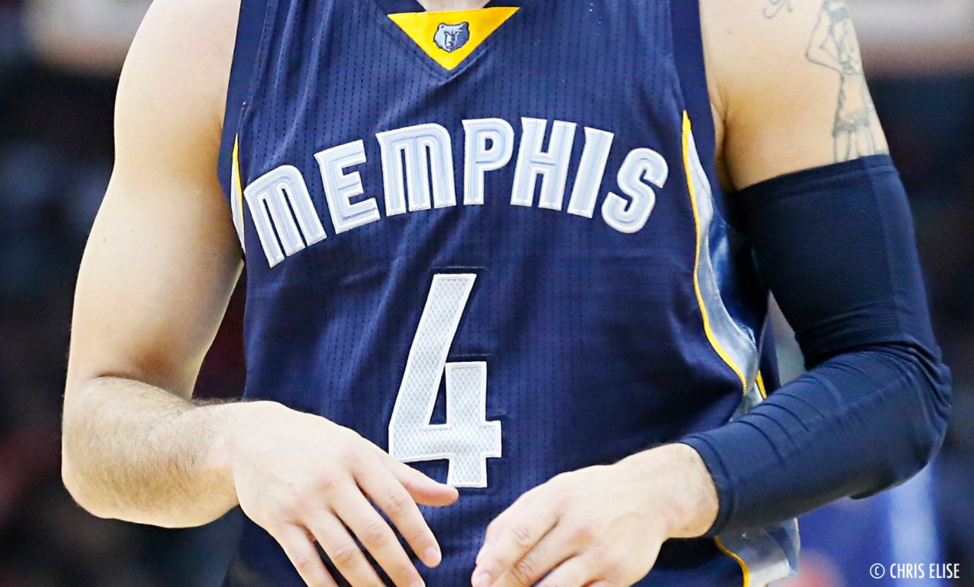 Photos perverses : mandat d’arrêt contre l’ancien speaker des Grizzlies