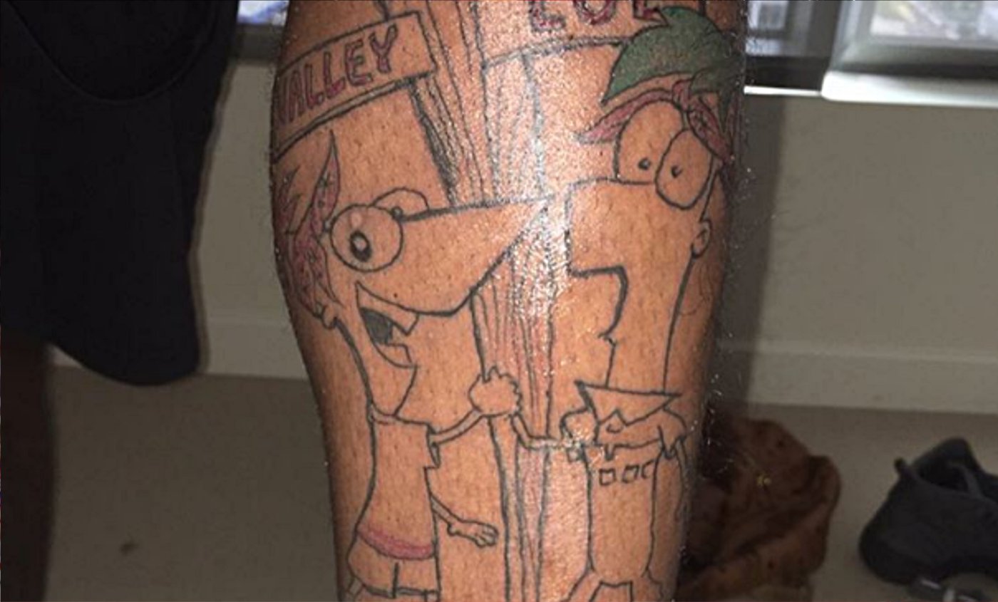 WTF : Tony Wroten se fait tatouer les personnages de ‘Phinéas et Ferb’