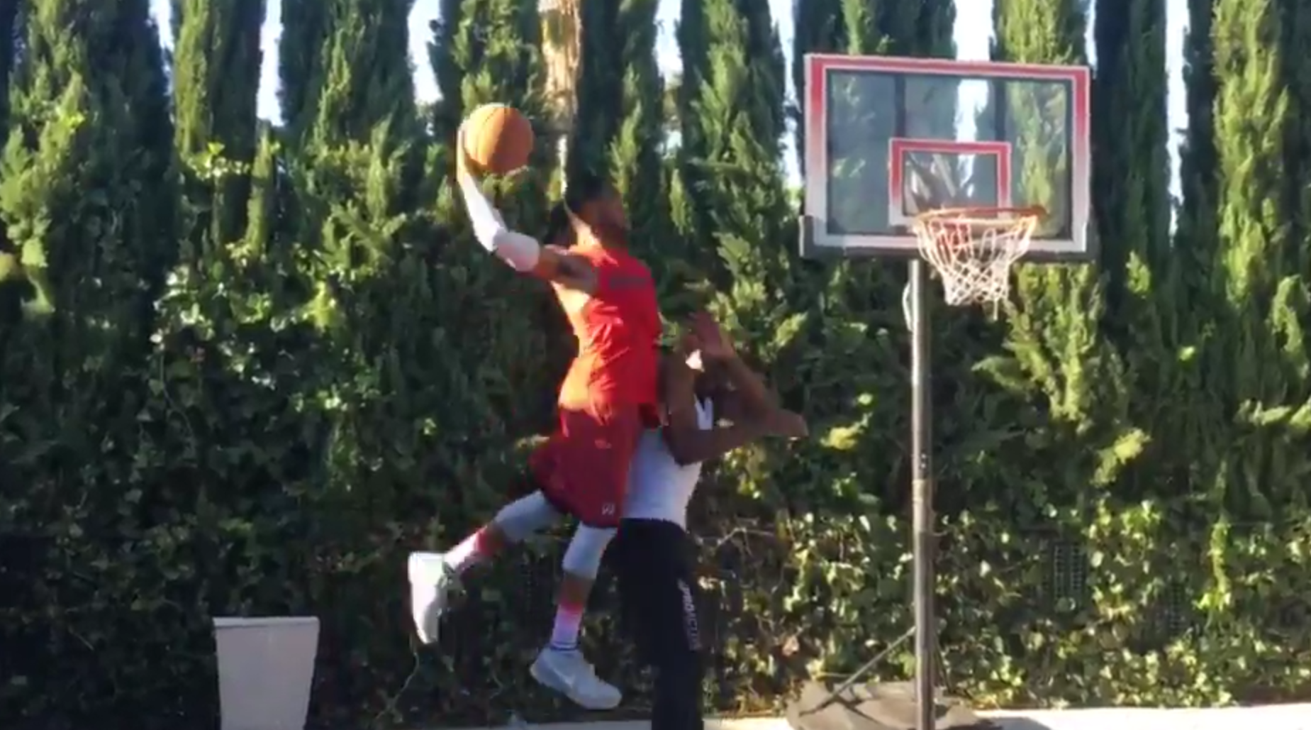 Blake Griffin imité à la perfection par B-Dot