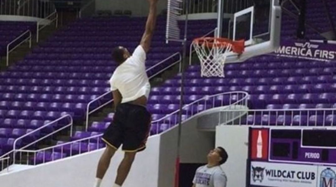 Joel Bolomboy, le rookie du Jazz a un jump de dingue !