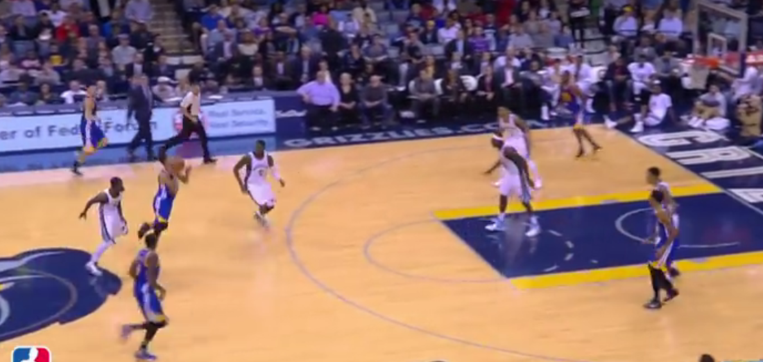 Top 50 : les meilleurs circus shots de la saison NBA 2015-2016