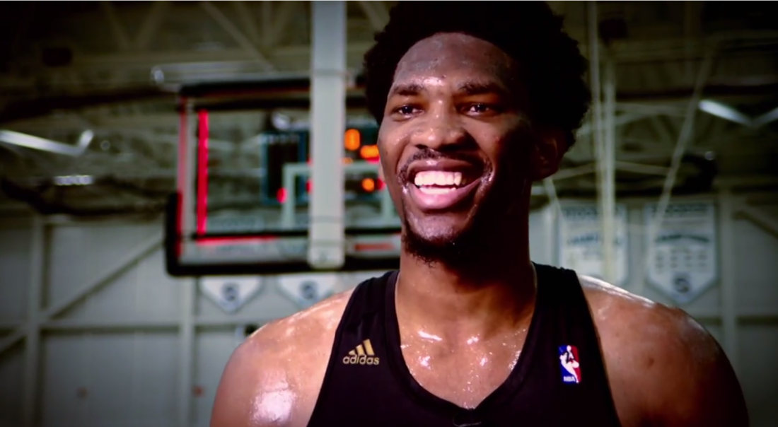 Et si Joel Embiid effectuait le concours à trois points du All-Star week-end ?