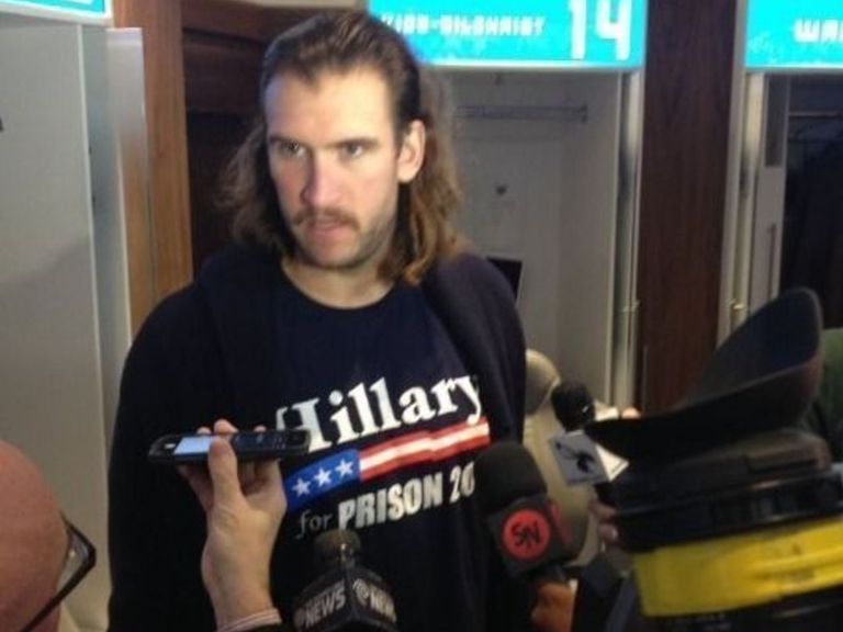 Spencer Hawes affiche son soutien à Donald Trump…
