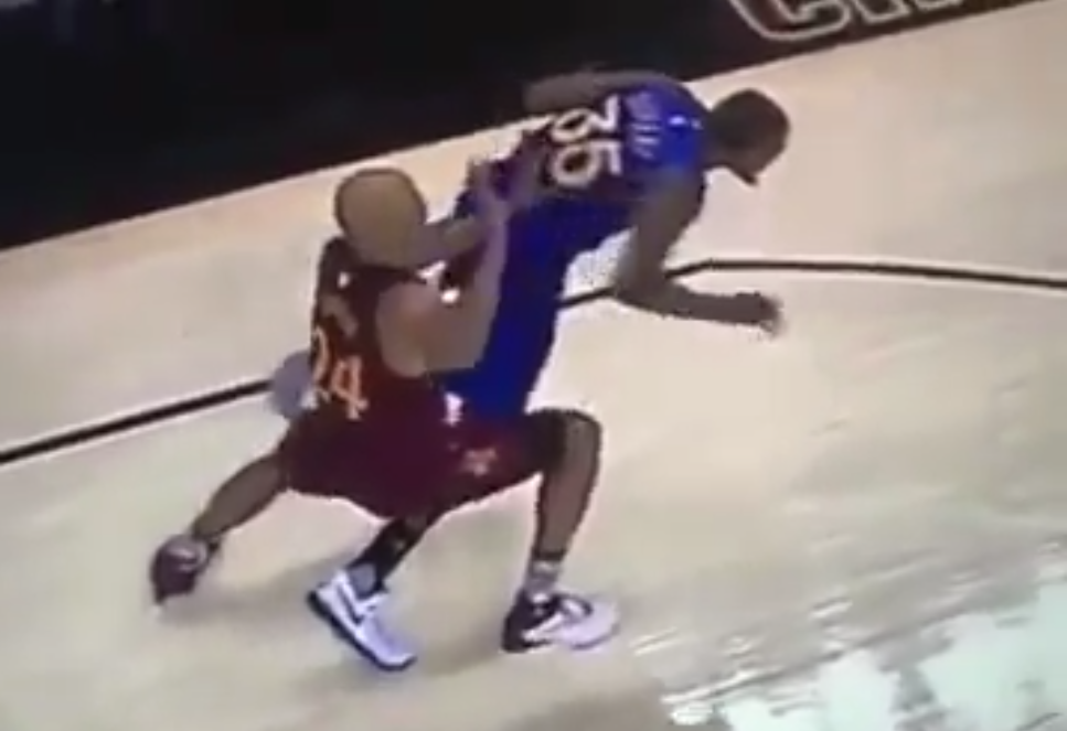 La NBA avoue : les arbitres auraient dû siffler faute sur Kevin Durant