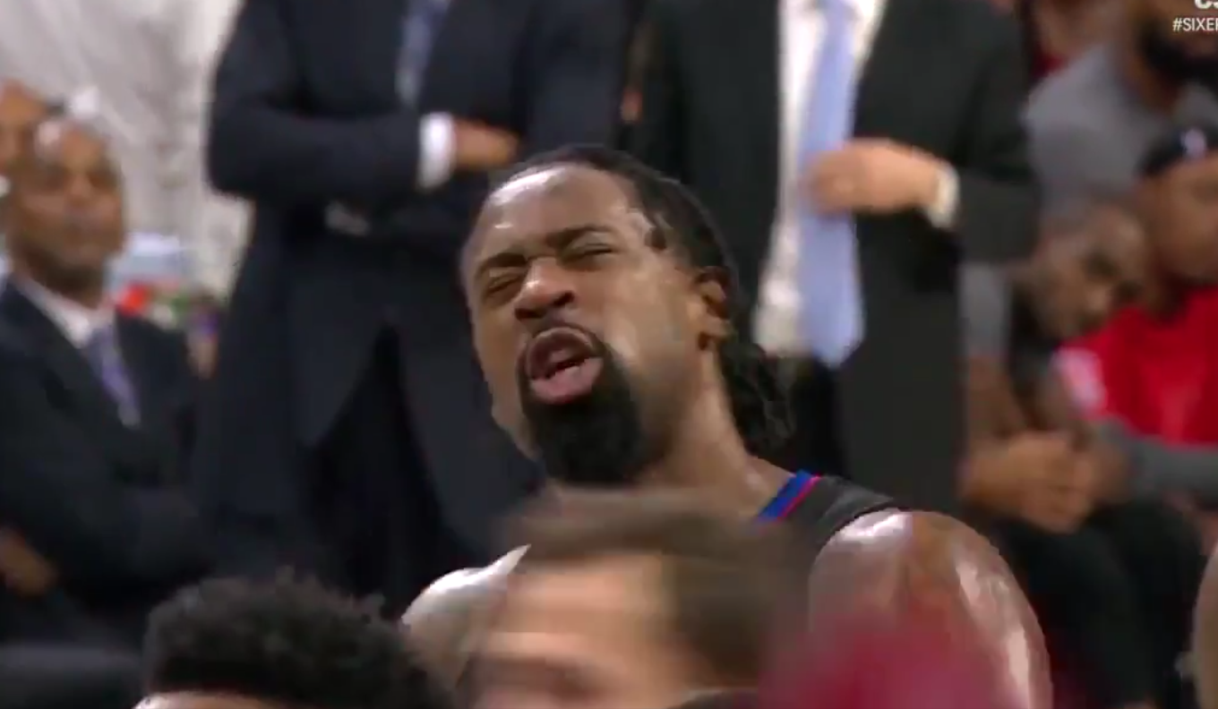 Pire que Joakim Noah : DeAndre Jordan envoie DEUX airballs sur LF